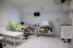 Dr-Balogh-Elek-szulesz-nogyogyasz-maganrendeles-Mosonmagyarovar-4