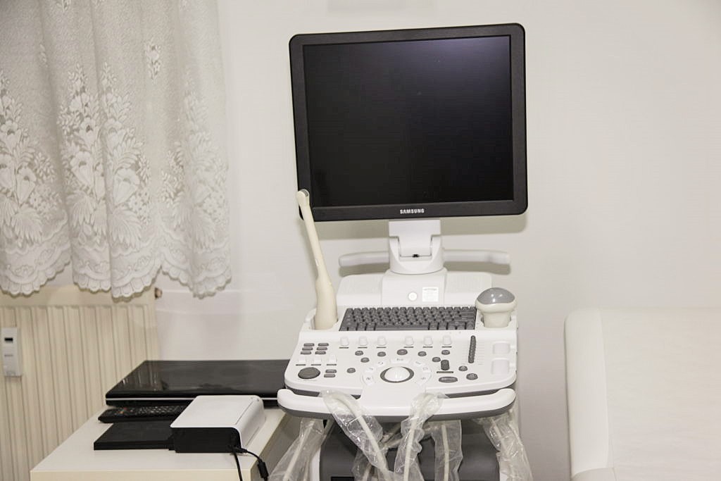 Dr. Balogh Elek szülész nőgyógyász Mosonmagyaróvár - magánrendelő4